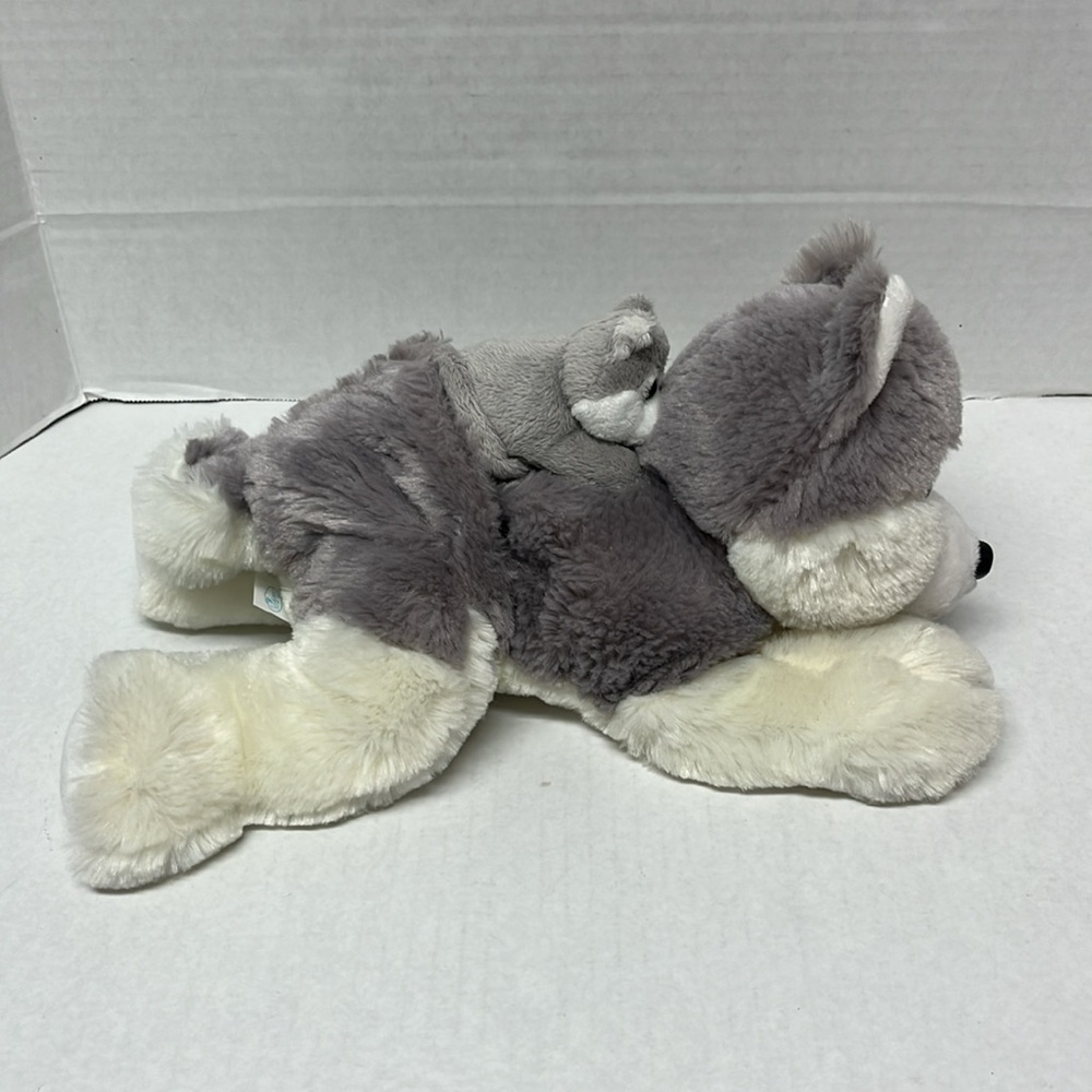 Husky Mom & Pup Alaska Plush stuffed animal – Alaskapets by Wishpets – 11.5” - Picture 4 of 12